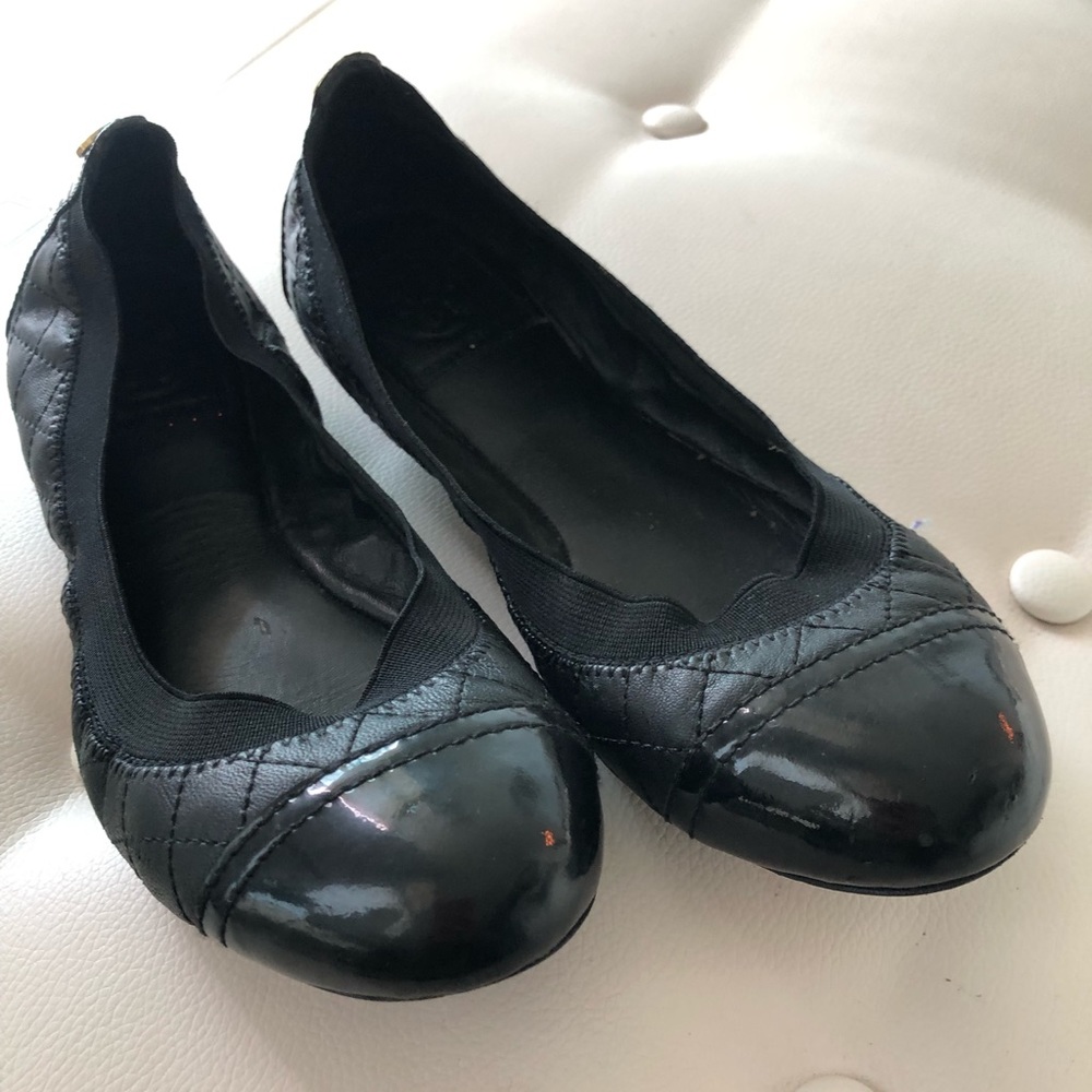 Tory Burch black leather flats